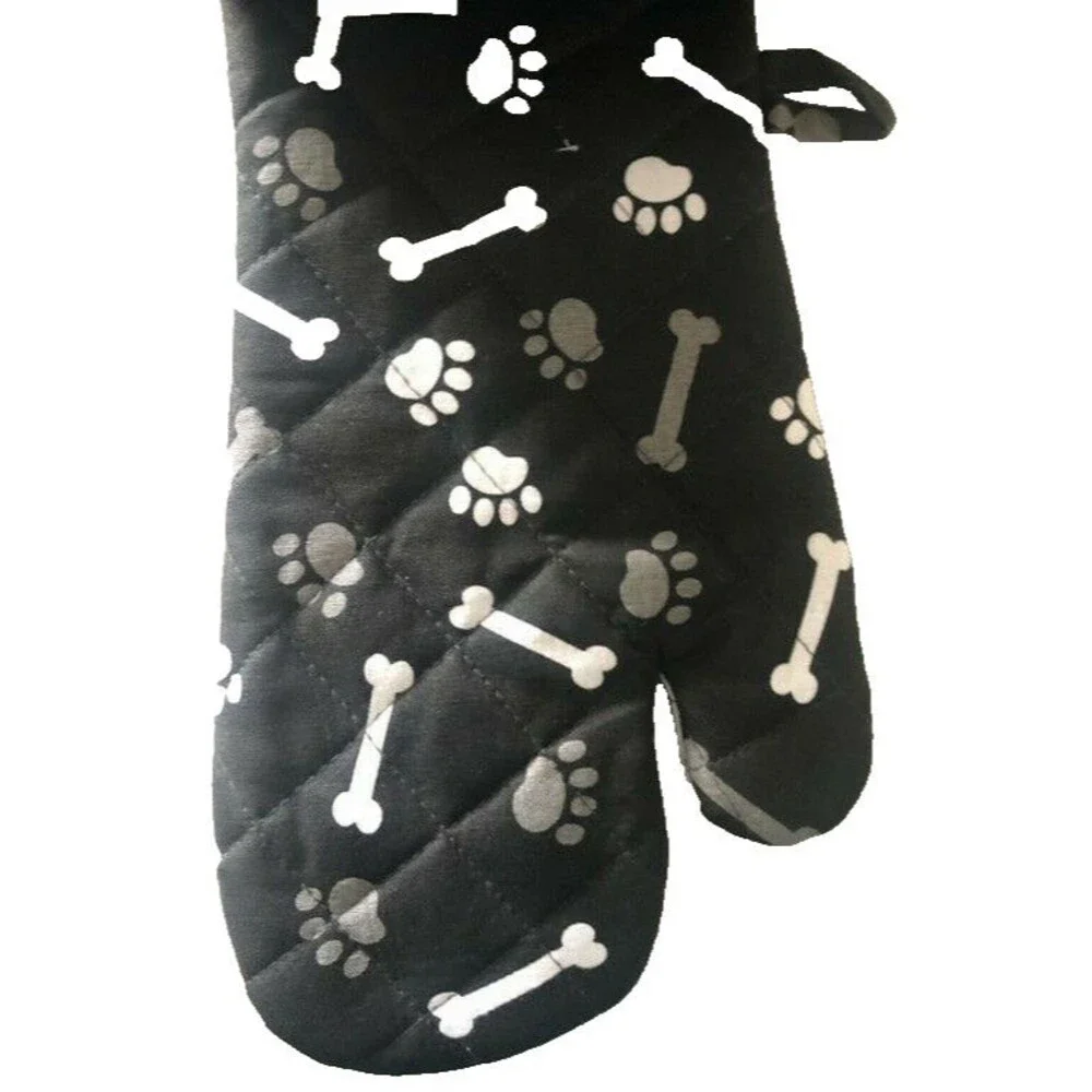 Dogs Welcome Kitchen Oven Mitt Potholder Dog Bones Paw Prints Pet Black Set of 2